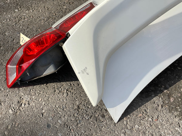 JDM 2006-2008 Honda Civic/Acura CSX Rear End Conversion Rear Trunk + Bumper + TailLights + Sideskirts