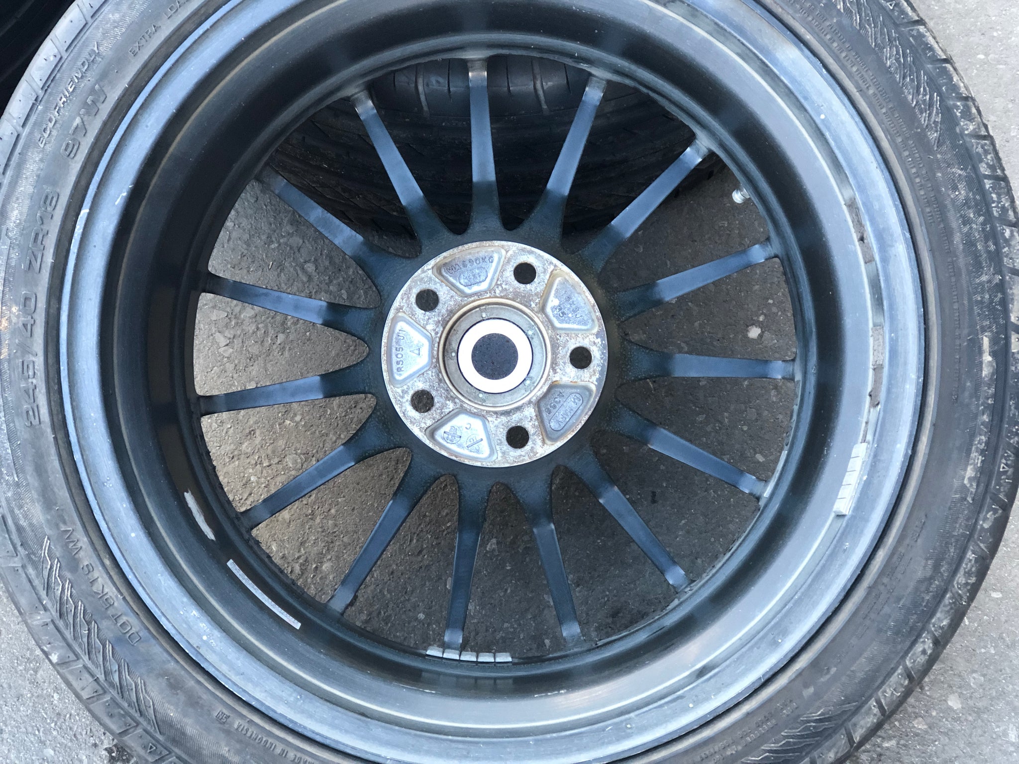 1846 | ENKEI RS05 Rare Racing Wheels 18x8J +35 5x114.3 245/40 R18
