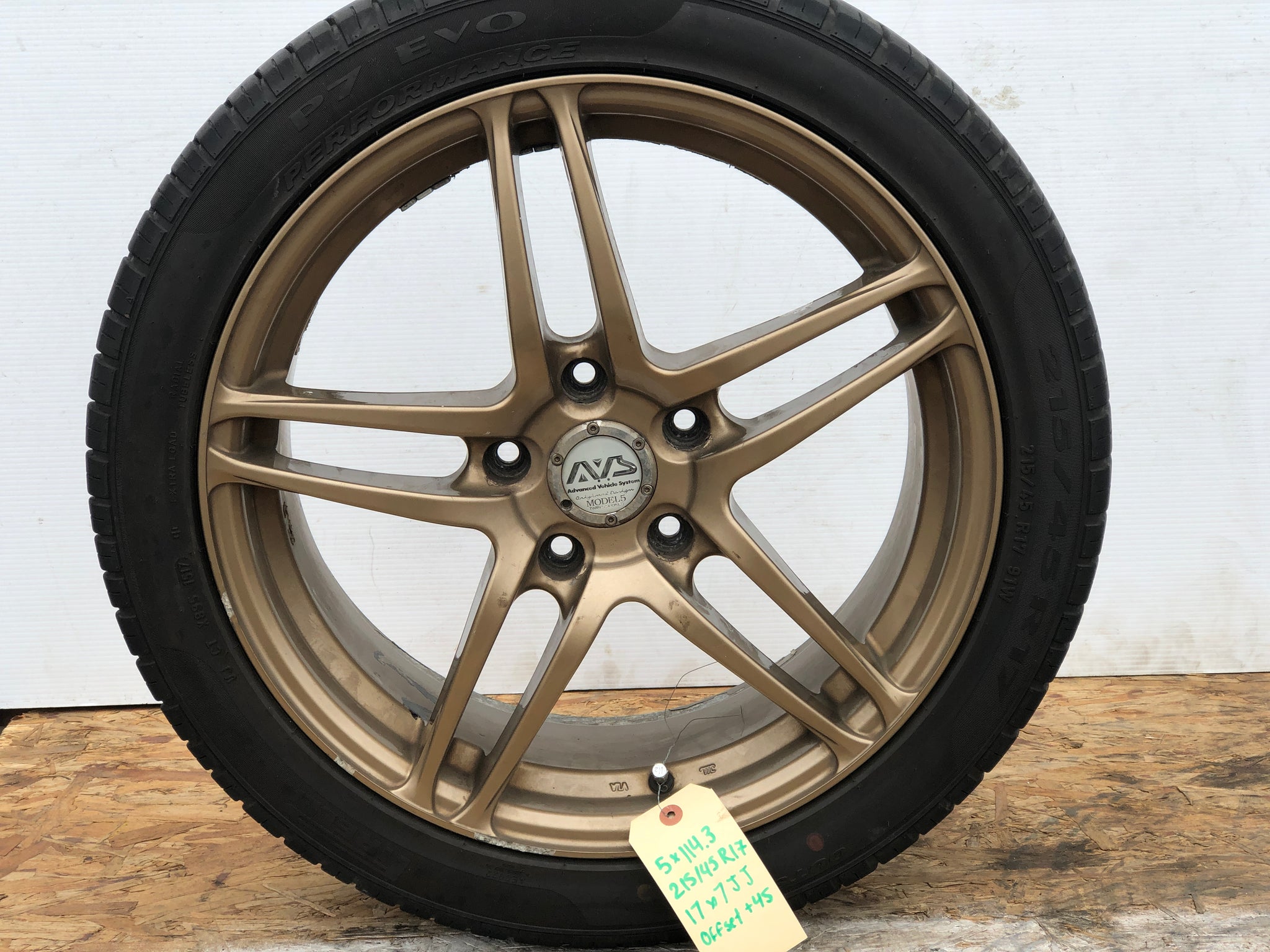 AVS 215-45-17　 1636 | 17×7JJ +45 5×114.3 Advanced Vehicle System Model 5 Twin 5