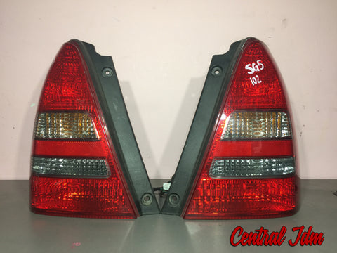 JDM Subaru Forester XT XS X SG5 OEM Tail Lights Lamps Pair Left Right 2003-2005