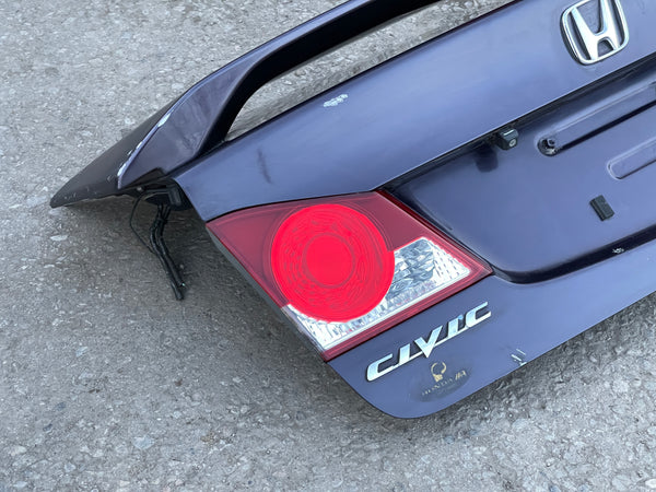 JDM 2006-2008 Honda Civic/Acura CSX Rear End Conversion Rear Trunk + Bumper + TailLights + Sideskirts