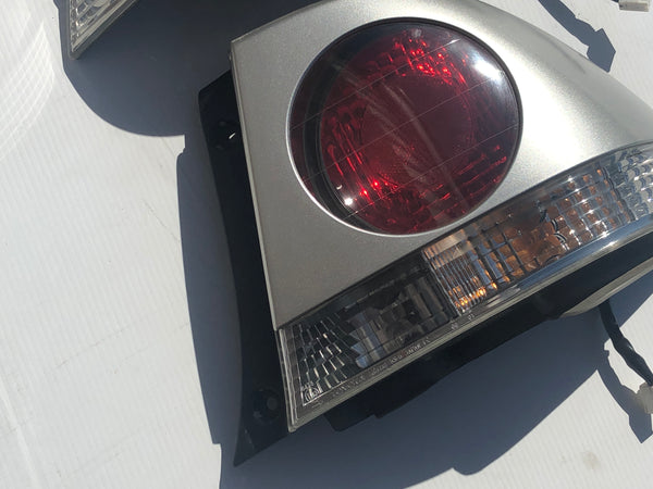 JDM Lexus IS300 Toyota Altezza OEM Tail Lights Lamps OEM Cover Trunk 2001-2005 | Tail Lights | Altezza, Altezza Tail Lights, Is300, is300 Tail Lights, Jdm Altezza, Jdm Altezza Parts, Toyota Altezza, Toyota Altezza Parts | 1646