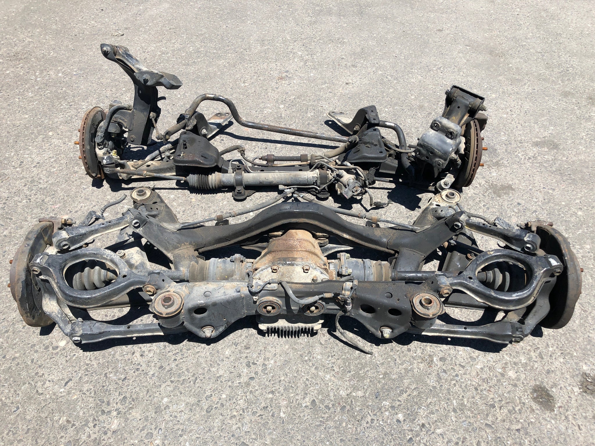2336 | Nissan 300ZX Front and rear subframe knuckles arms calipers