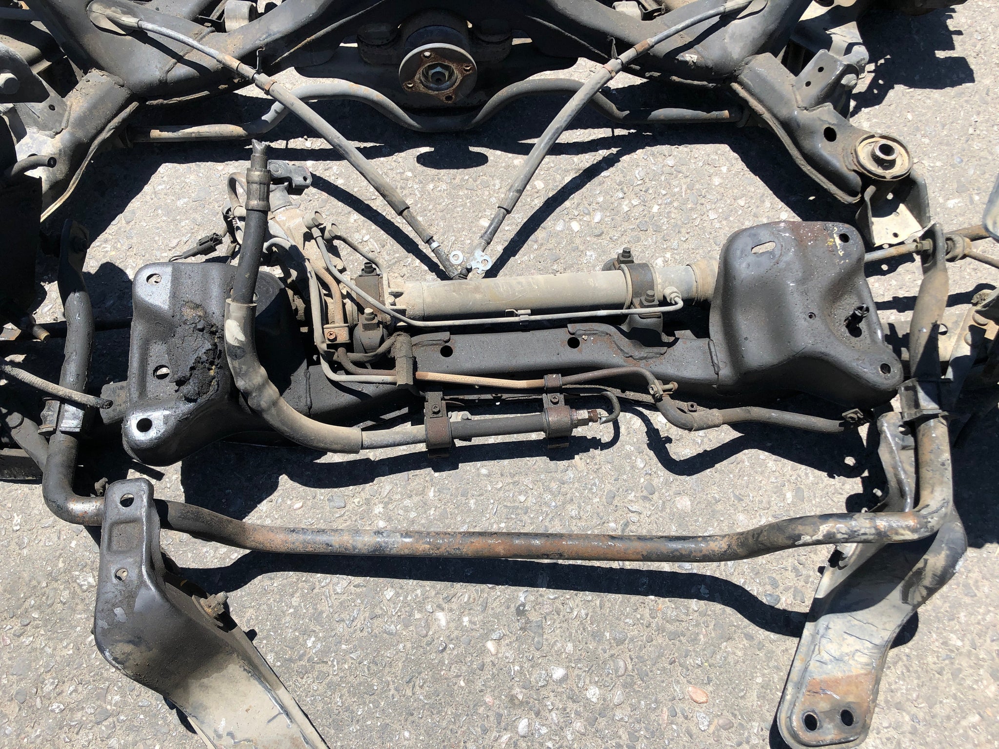 2336 | Nissan 300ZX Front and rear subframe knuckles arms calipers