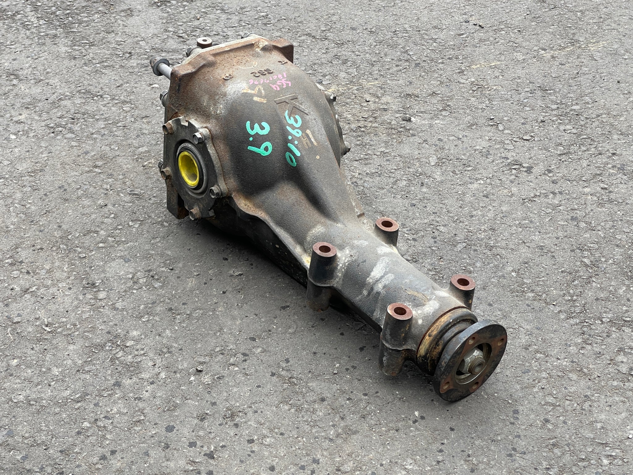 2498 | JDM Subaru Forester SG9 STi R180 Rear LSD Differential 3.9