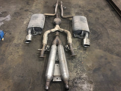 LEXUS LS430 01-06 MUFFLER SET  MID PIPE OR Y PIPE IS MISSING